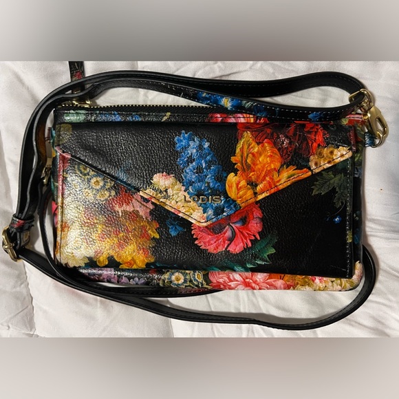 Black Leather clutch with flowers and crossbody shoulder bag. LODIS 9x5x0.5” - Picture 4 of 13